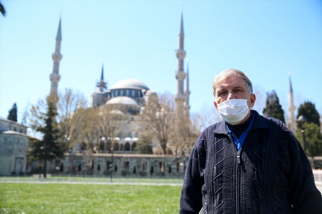 Ramazan yaklaşıyor, "camilerin gerdanlığı" asılıyor